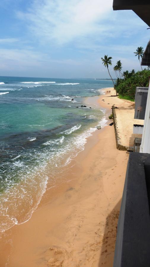 Ocean Reef Hotel ヒッカドゥワ エクステリア 写真