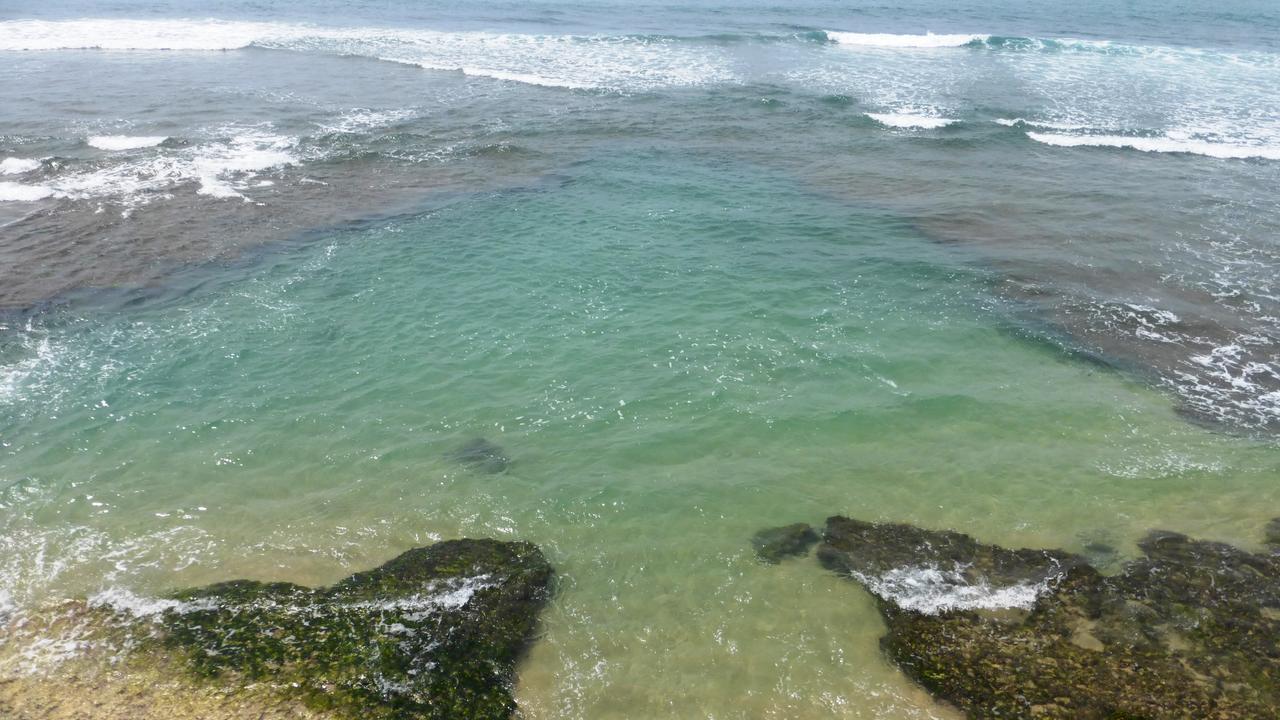 Ocean Reef Hotel ヒッカドゥワ エクステリア 写真